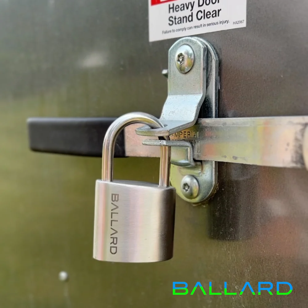 Ballard Ox Lock Alarm Padlock - Image 4
