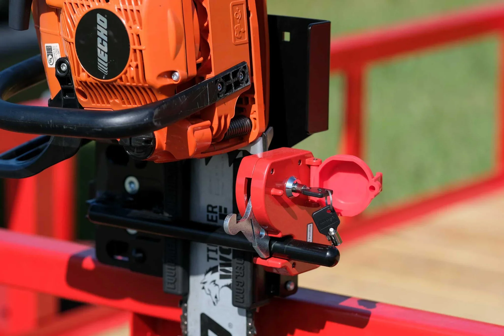Equipment Defender Chainsaw Rack - Image 5