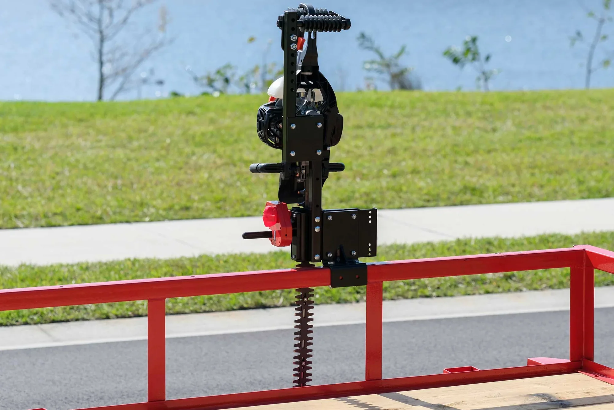 Equipment Defender Double Sided Hedge Trimmer Rack - Image 3