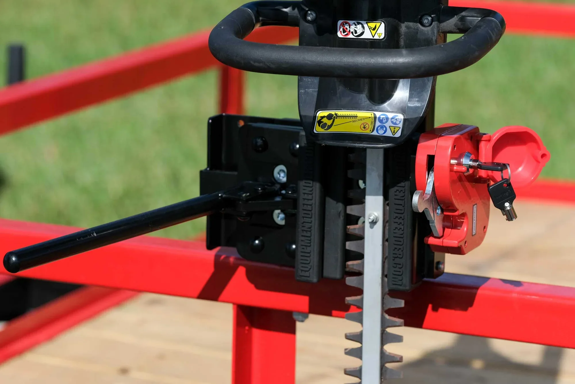 Equipment Defender Double Sided Hedge Trimmer Rack - Image 5