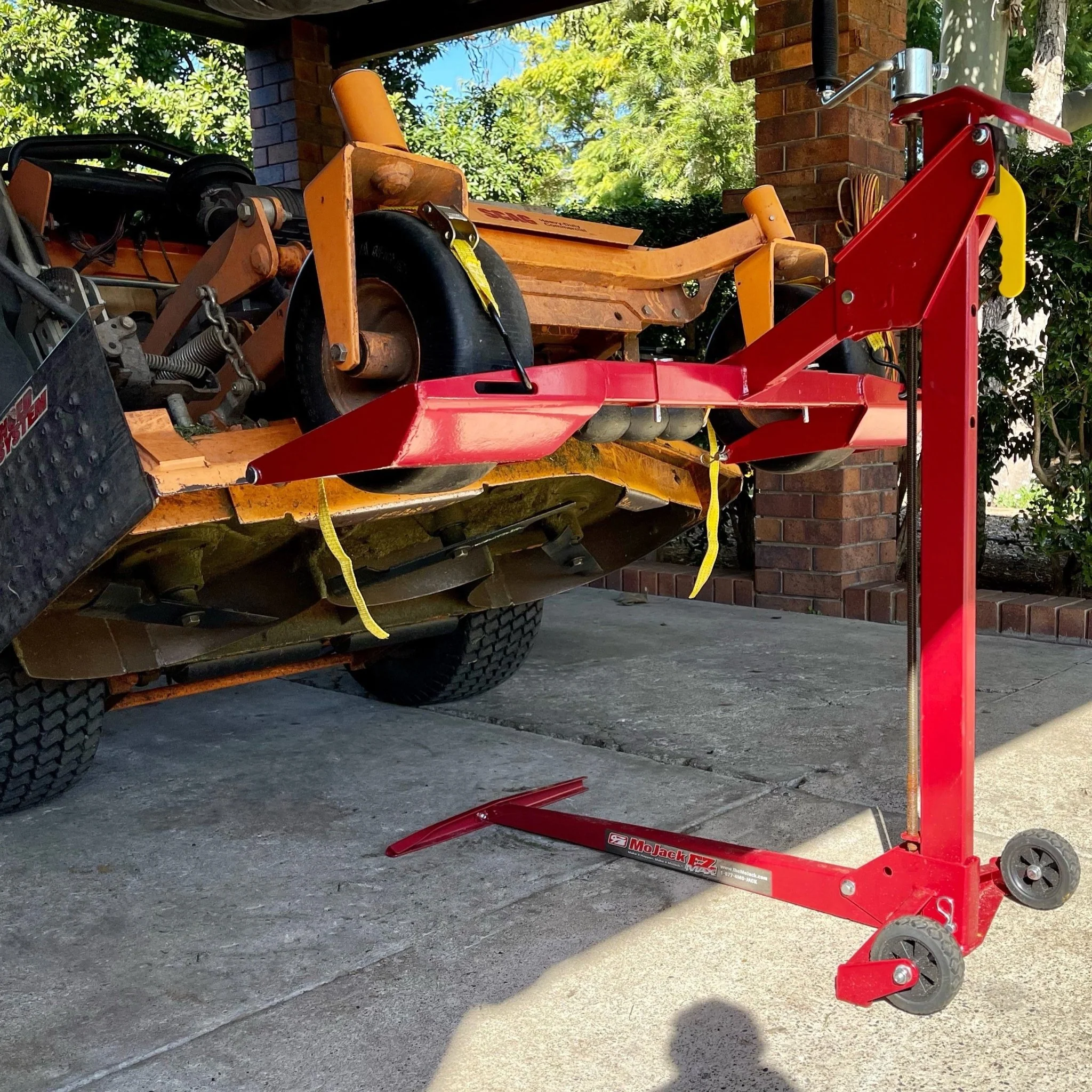 MoJack EZ Max Mower Lift - Image 8