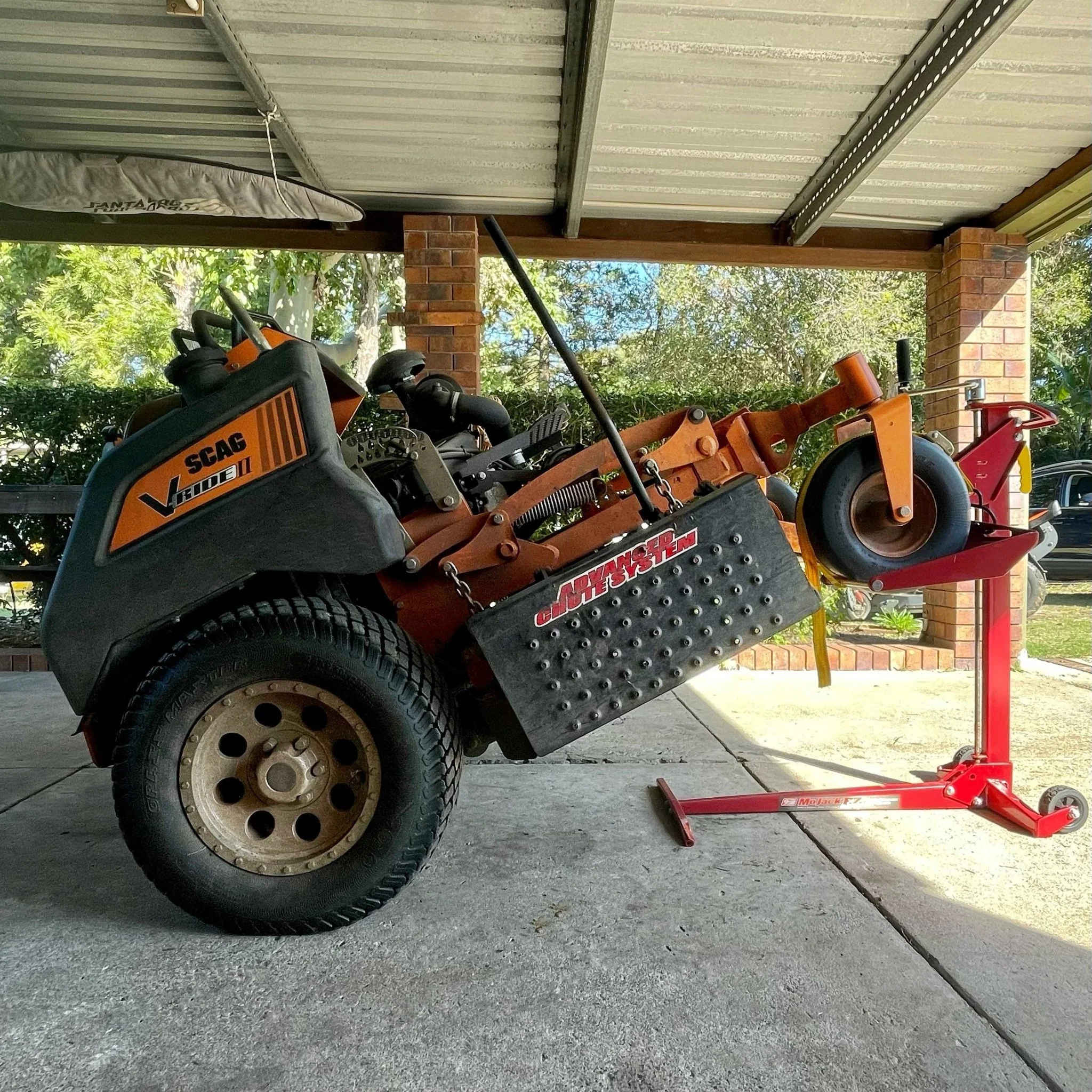 MoJack EZ Max Mower Lift - Image 9